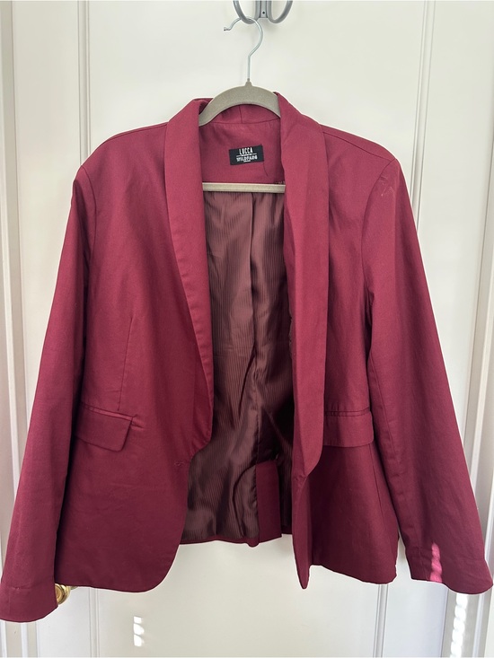 Wildfang Jackets & Blazers - WILDFANG Burgundy Open-Front Blazer Jacket
